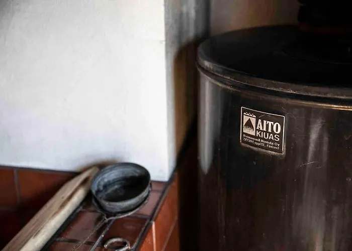 Seaside In Suomenlinna Island *
